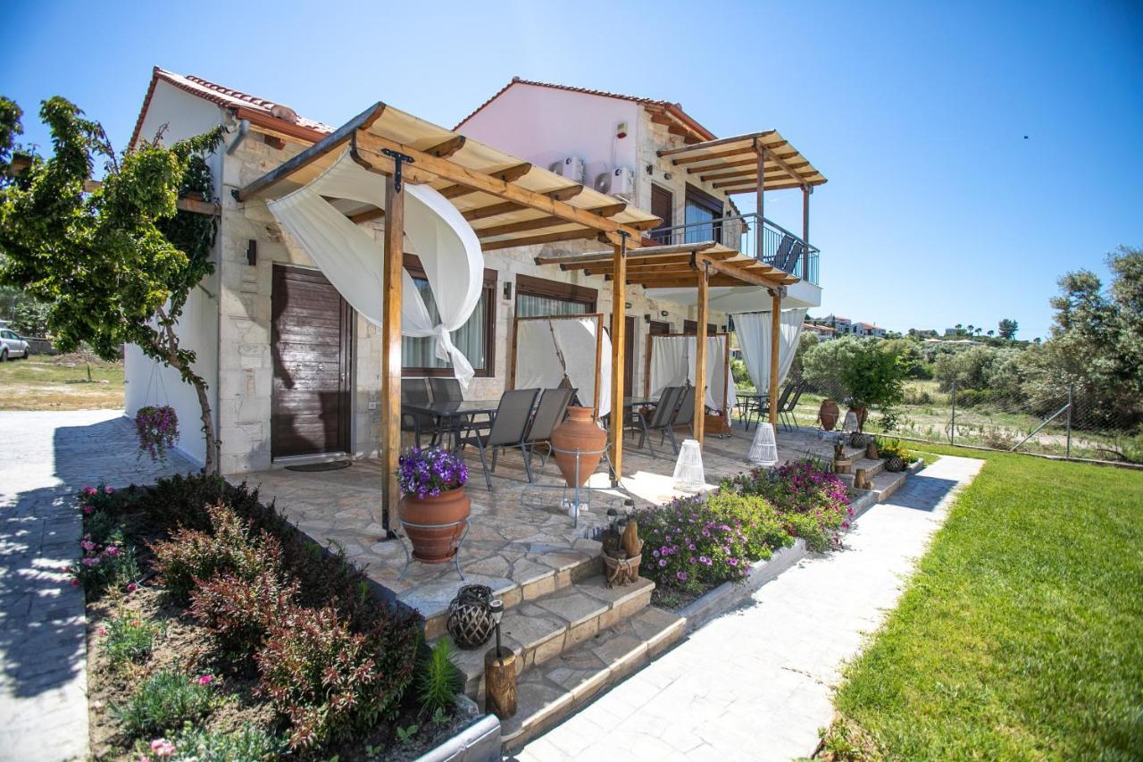 Agrielia Apartments Pefkochori Exterior photo